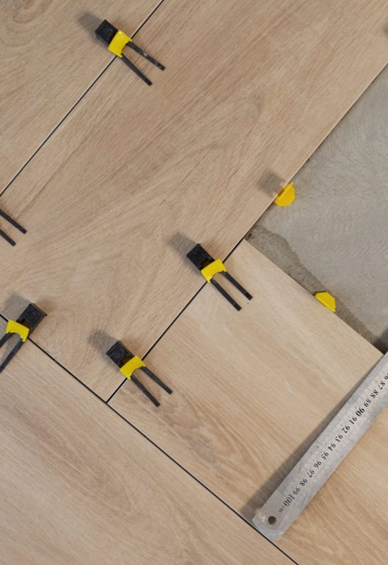 view-tiling-floor-concept-min